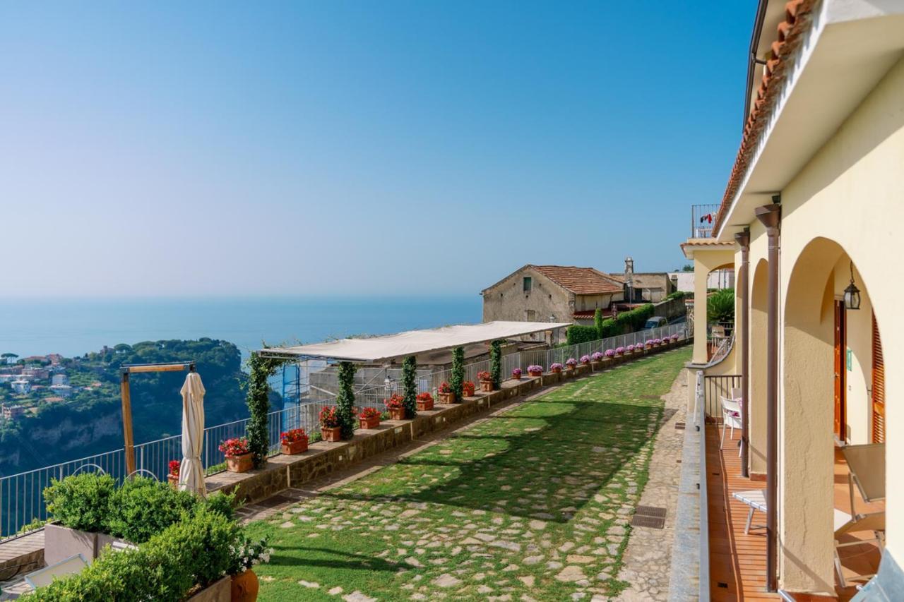 Appartamento Emma In Villa Laura Скала Екстер'єр фото
